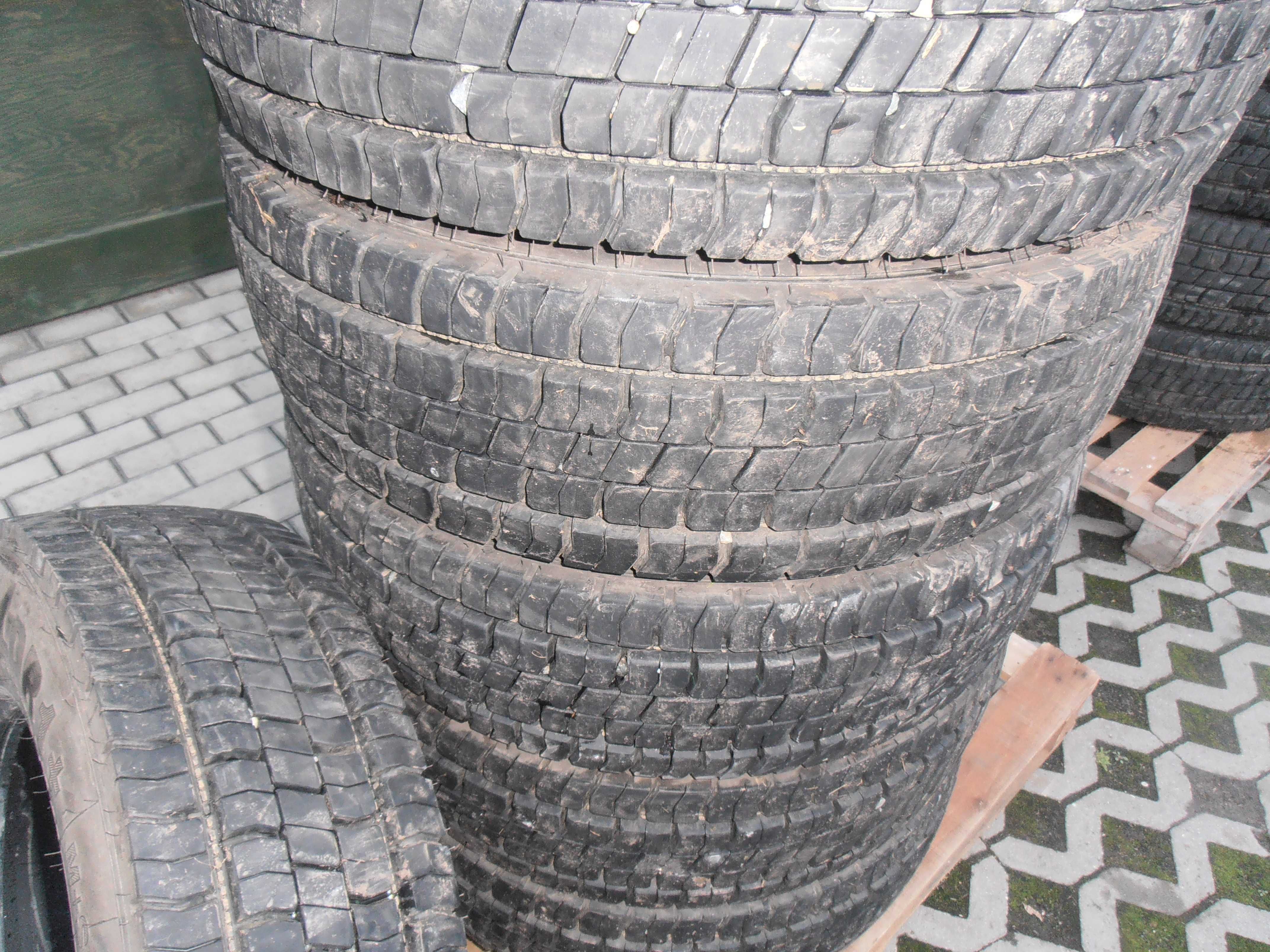 Opony 225/75 R-17,5