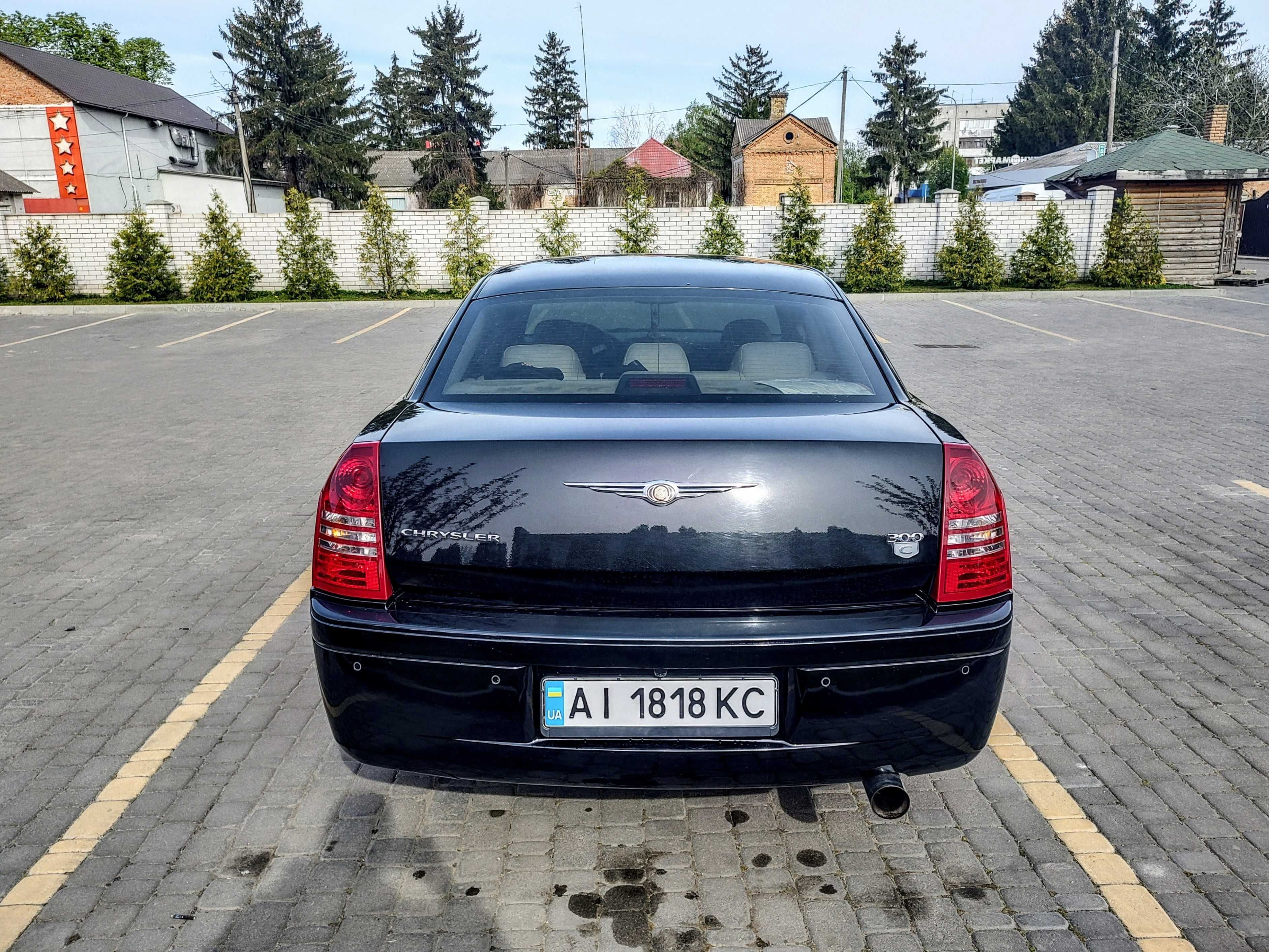 Chrysler 300C 2006 року