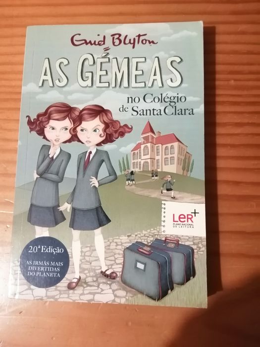 Vendo vários livros à unidade excelente estado