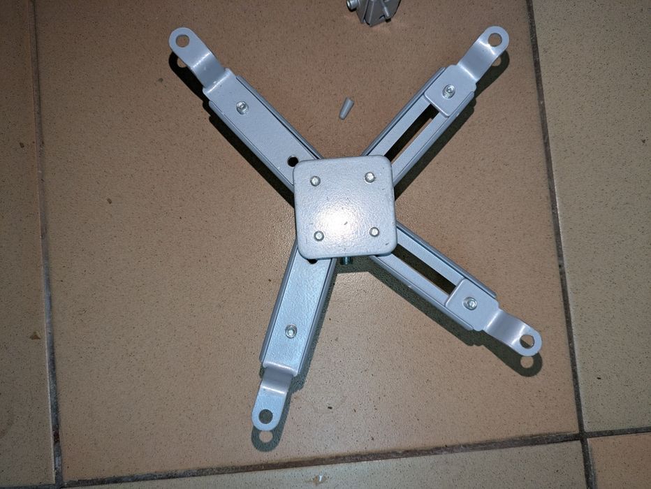 Suporte de projetor de video