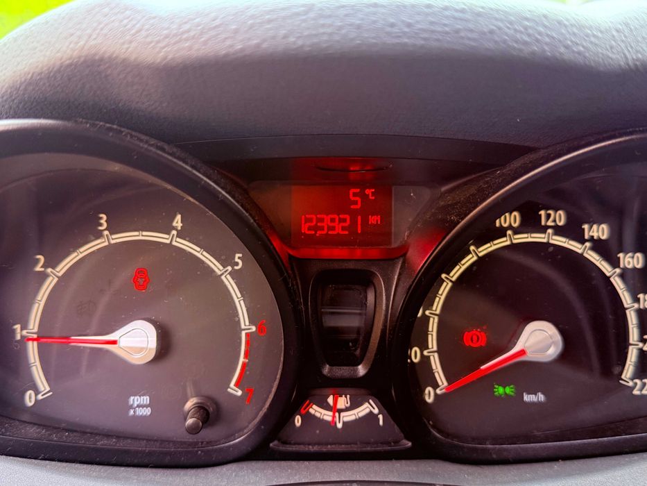 Ford Fiesta 1,25 KOMFORT