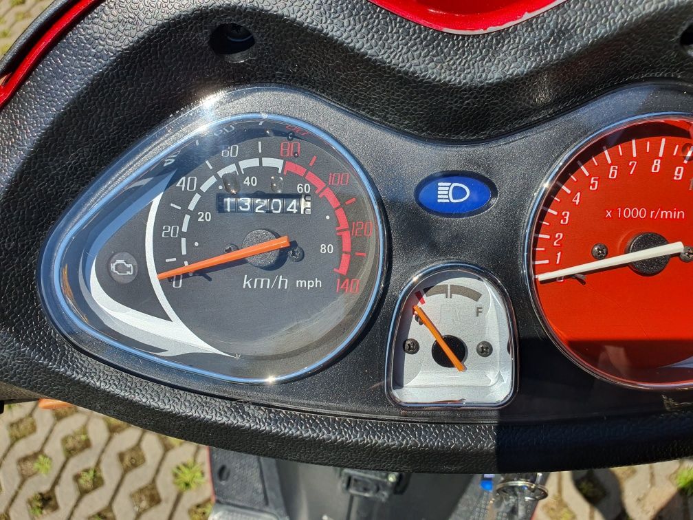 Skuter ZIPP QUANTUM 125 RC w idealnym stanie TRANSPORT RATY wysyłka