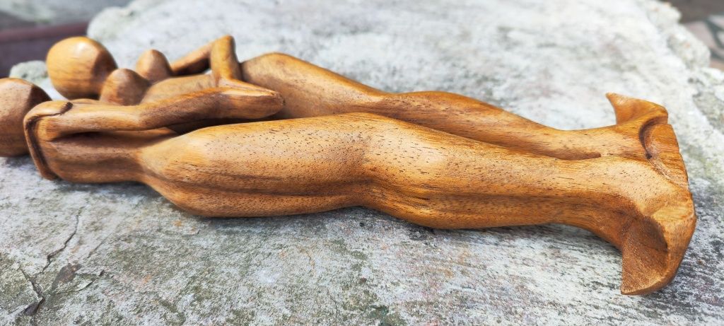 Drewniana Figura ręcznie rzeźbione para w tańcu