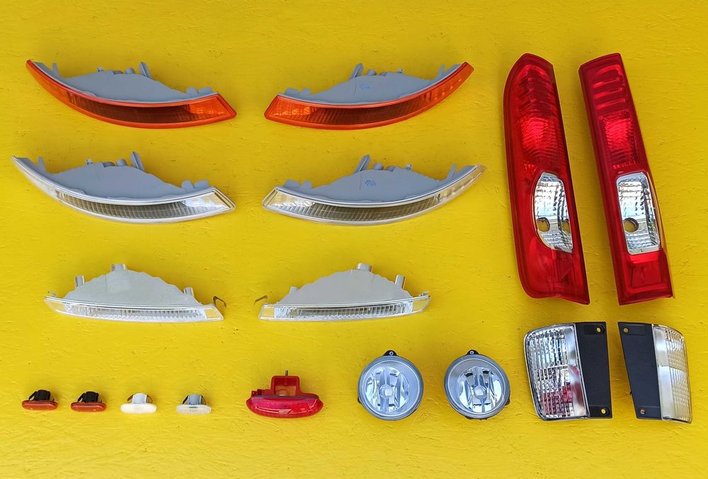 Фара протитуманна Кронштейн Рамка на Opel Vivaro Renault Trafic 01-06р