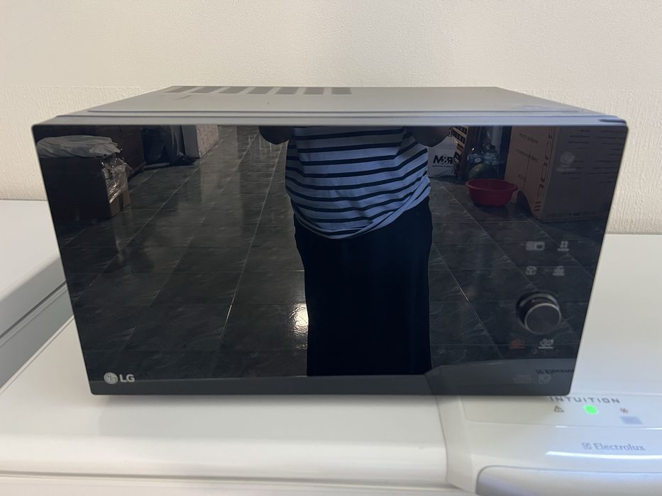 Microondas LG MH7265DPS