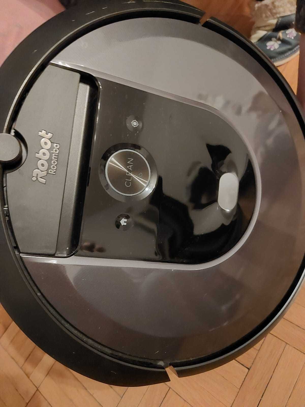 robot roomba i7+