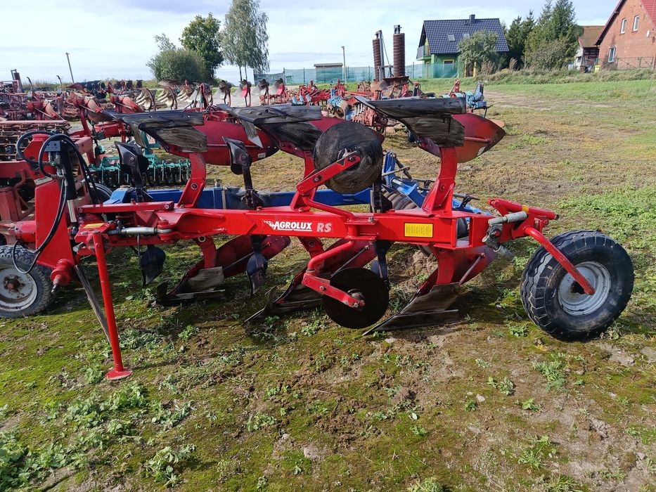 Pług 3 skibowy obrotowy agrolux z pakomatem overum ( kverneland)