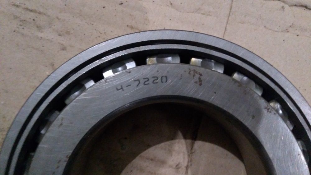 Подшипник 4-7220 15 ГПЗ (30220Р4) (30220J)