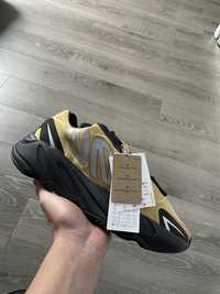 Yeezy 700 honey flux