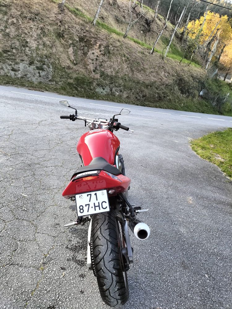 Suzuki Bandit 600