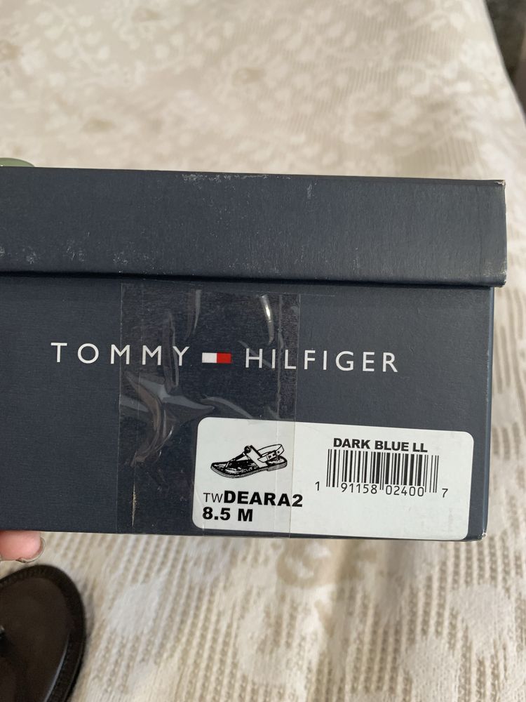 Босоножки вьетнамки Tommy Hilfiger