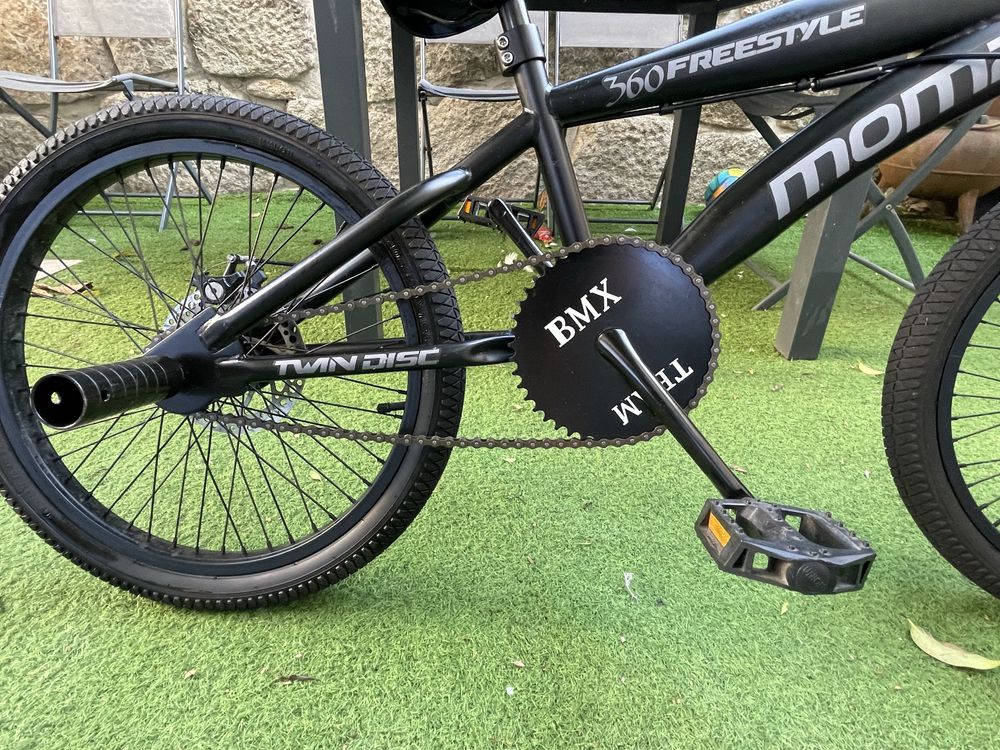 Bicicleta BMX Moma