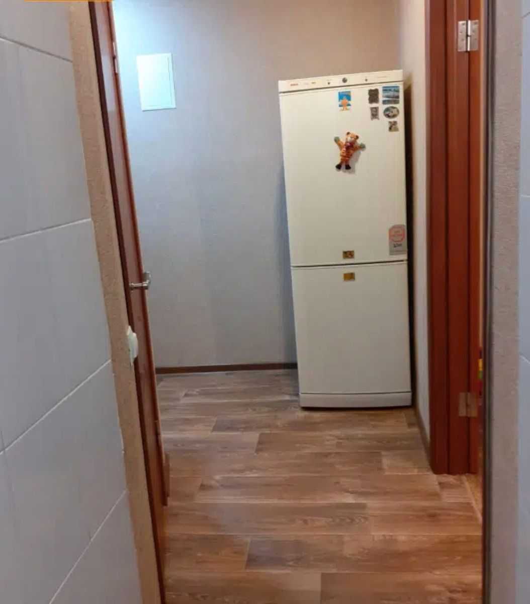 Продам 2к квартиру м.Дворец Спорта