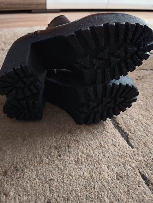 Butyi Cropp na koturnie. r39.