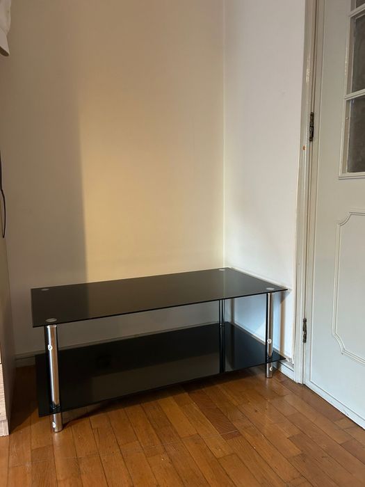 Mesa de centro de vidro