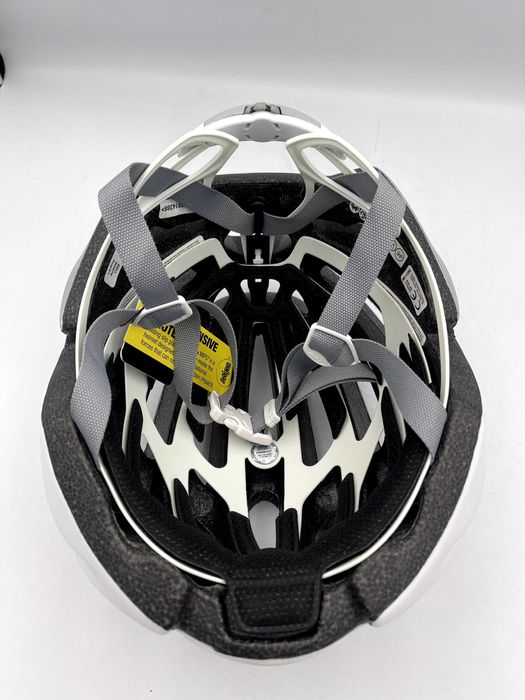 Nowy Kask Rowerowy Bell Stratus Mips  r. S (52-56cm)
