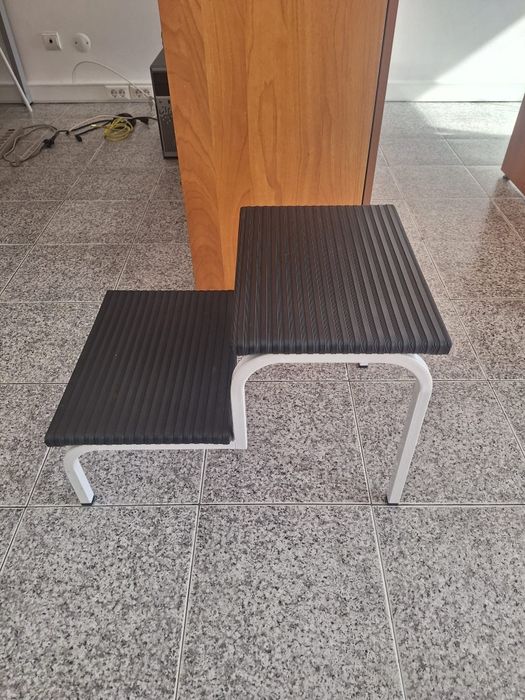 Escada Banco Preto