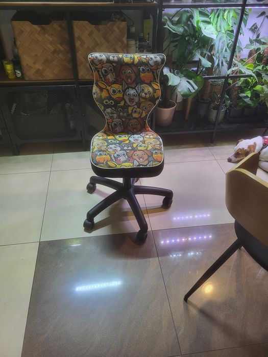 Oddam za darmo krzesło do biurka