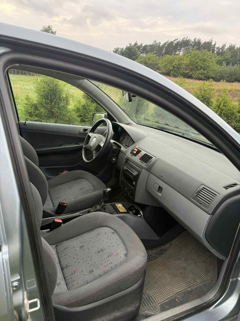 Skoda fabia 1.4 mpi
