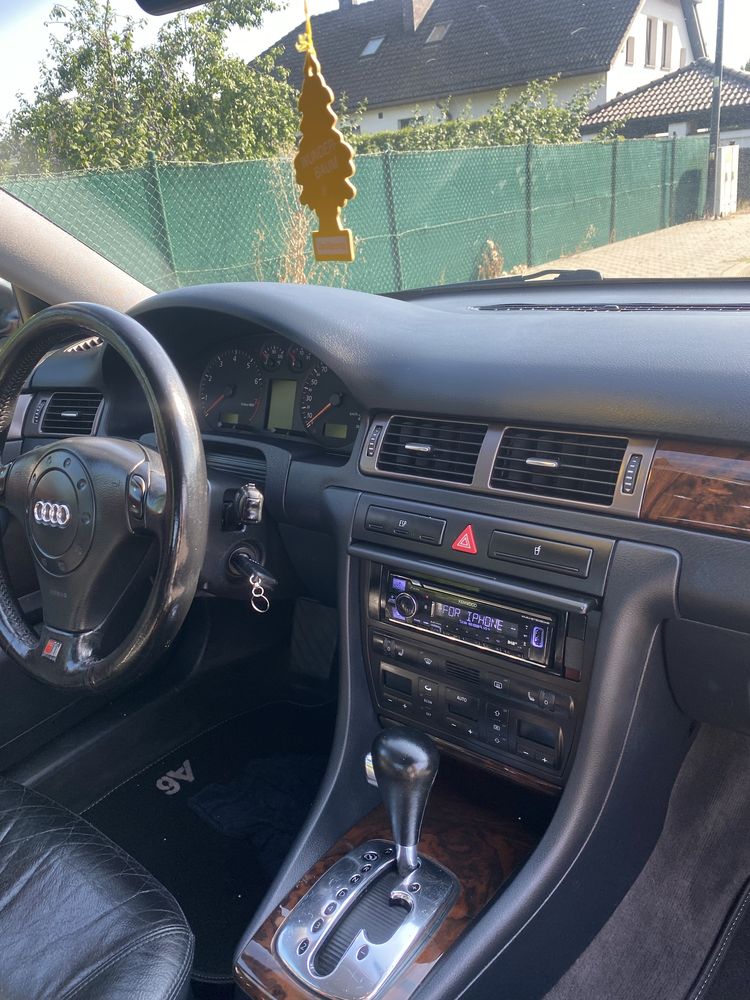 Audi A6 4.2 300koni