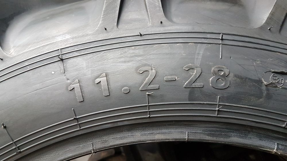 Opona 11.2-28 8PR KABAT