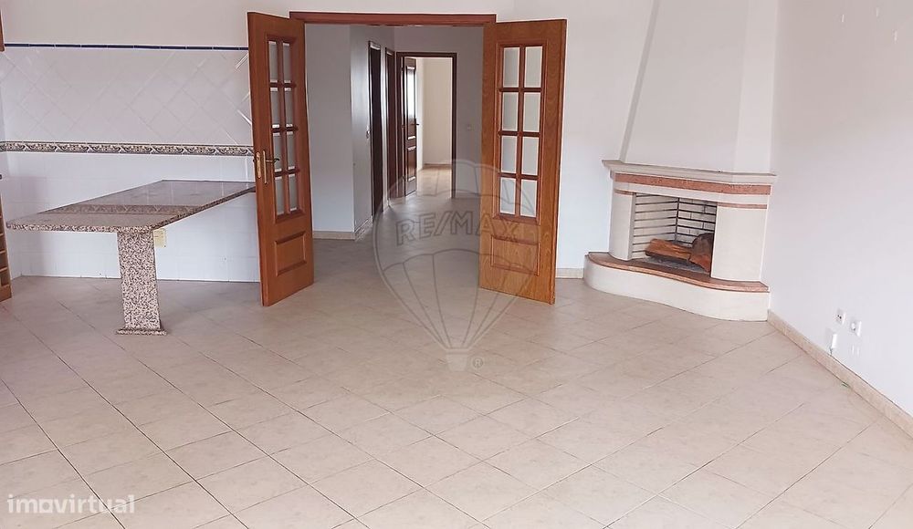 Apartamento T2 para arrendamento