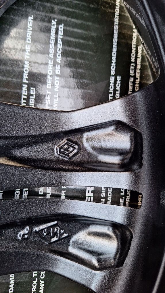 Nowe Alufelgi 5x114,3 r16 Renault Trafic Vivaro Megane Kadjar Duster