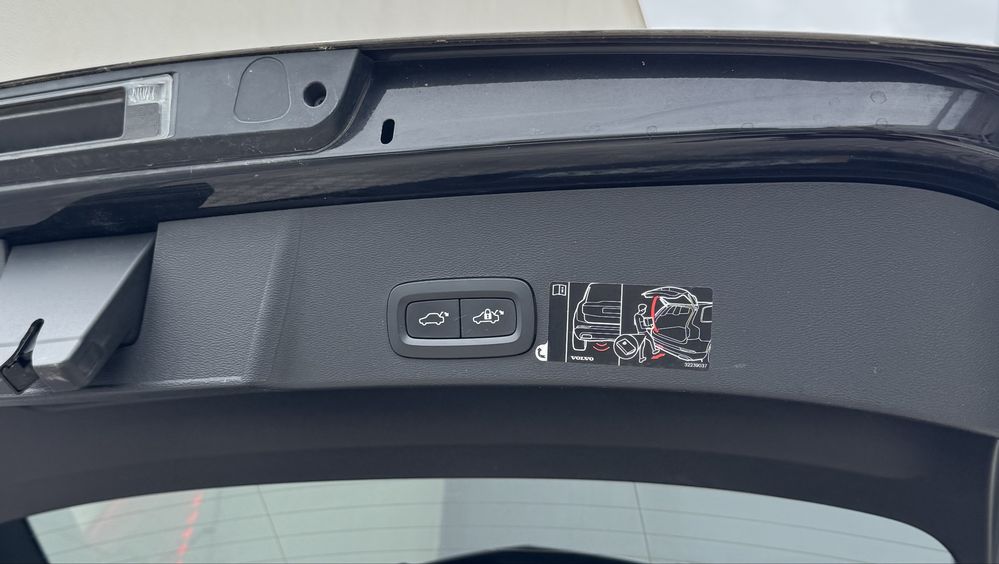 Volvo XC40 D3 Momentum 2.0 Litros, 150 Cv, Caixa automatica