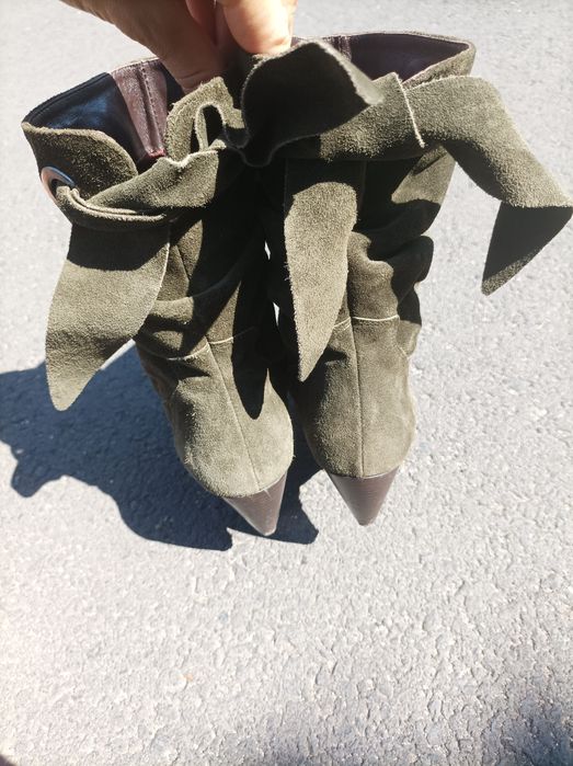 Butelkowa zieleń Zamszowe kowbojki botki kozaki rozmiar 37