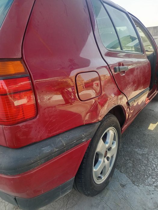 VW Golf 3 1.9D 185 mil km 1993 5 portas