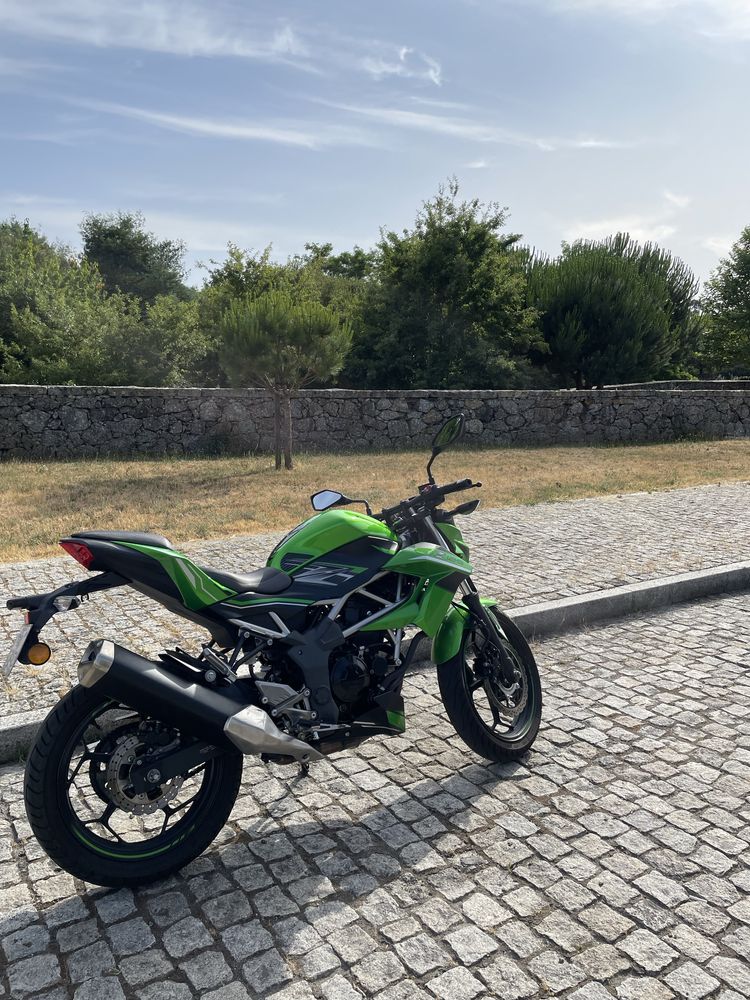 Moto usada Kawazaki z125