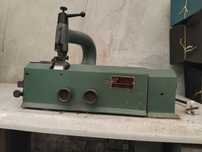 Máquina de faciar