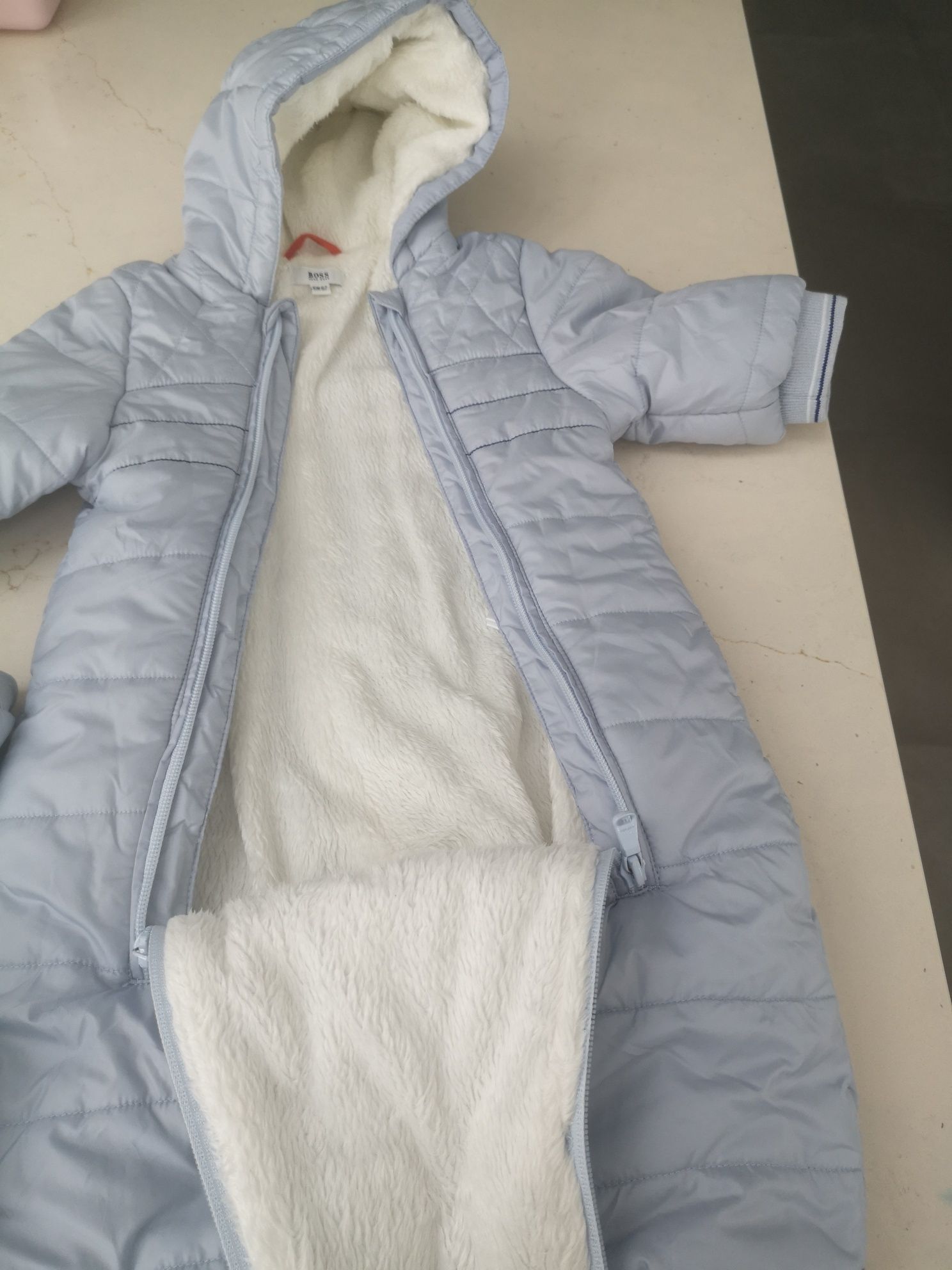 Babygrow pêlo hugo boss