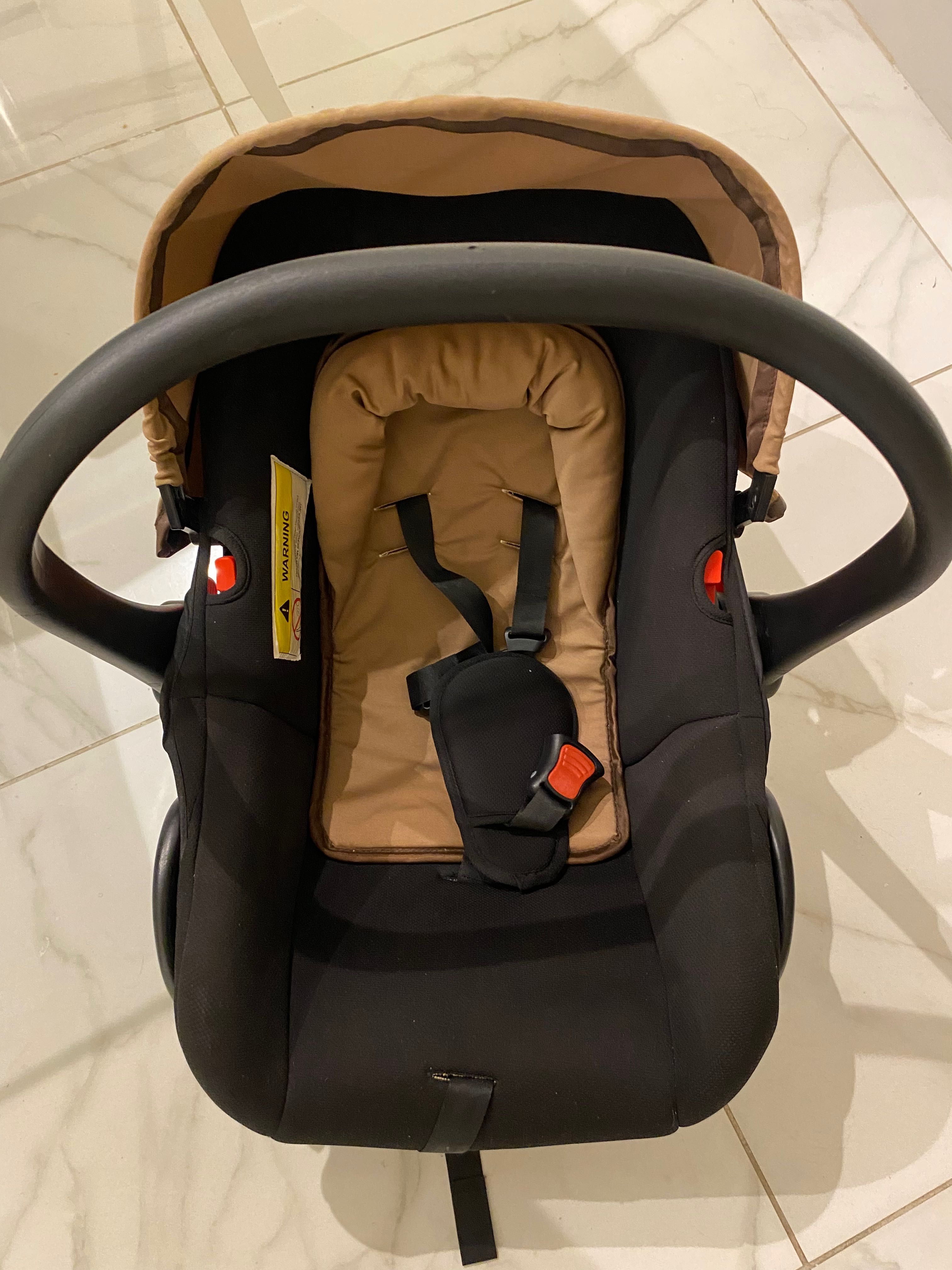 Ovinho de bebê semi novo