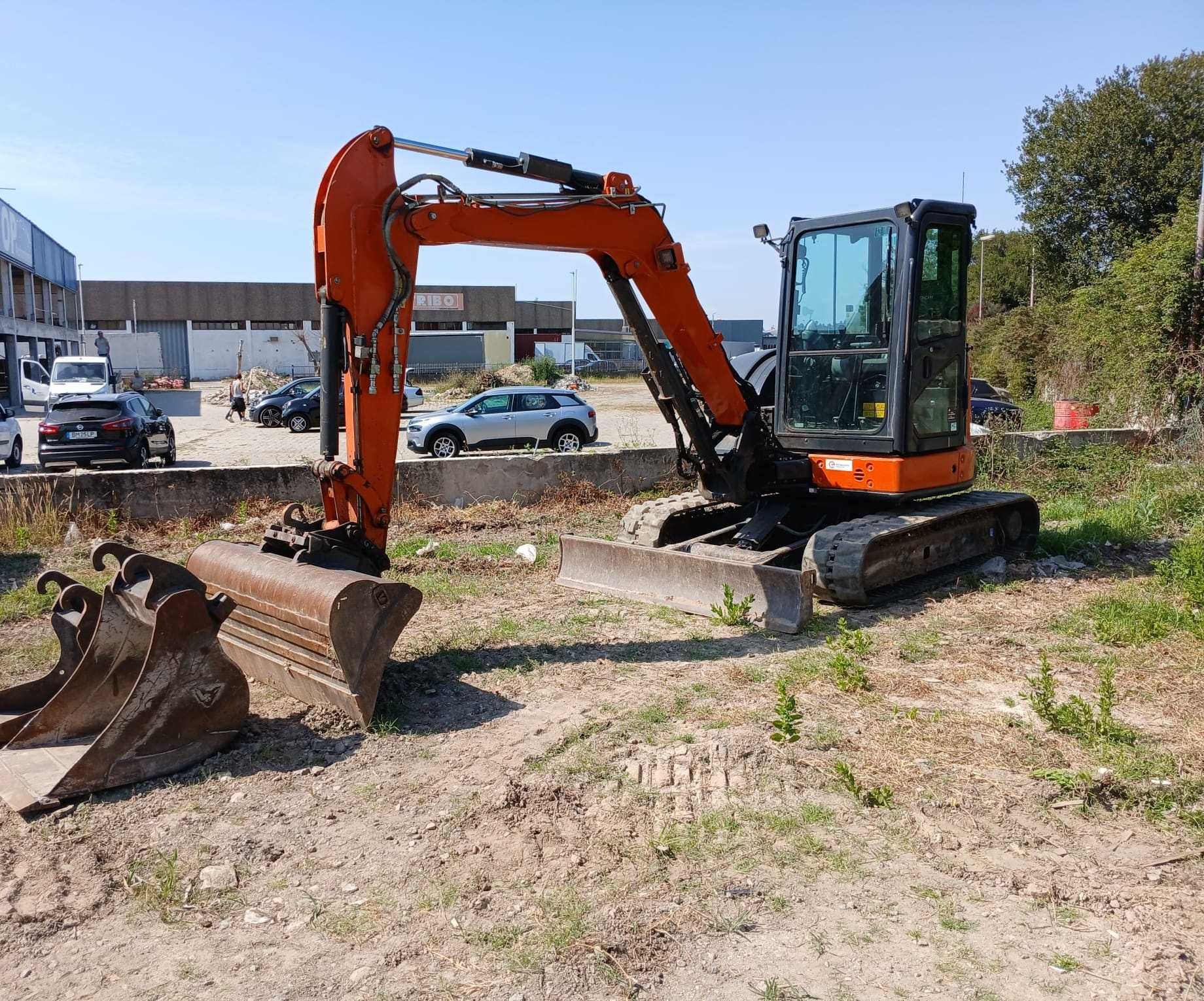 2020 Hitachi zx55u-6 escavadora de rastos borracha 5500kg
