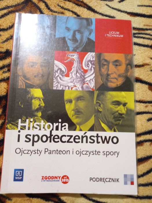 Histopia i społeczeństwo ojczysty Panteon i ojczyste spory