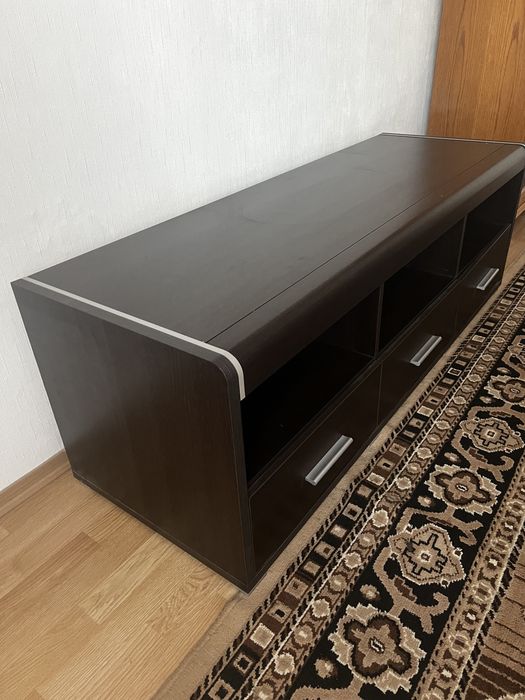Szafka pod telewizor brązowa Agata
