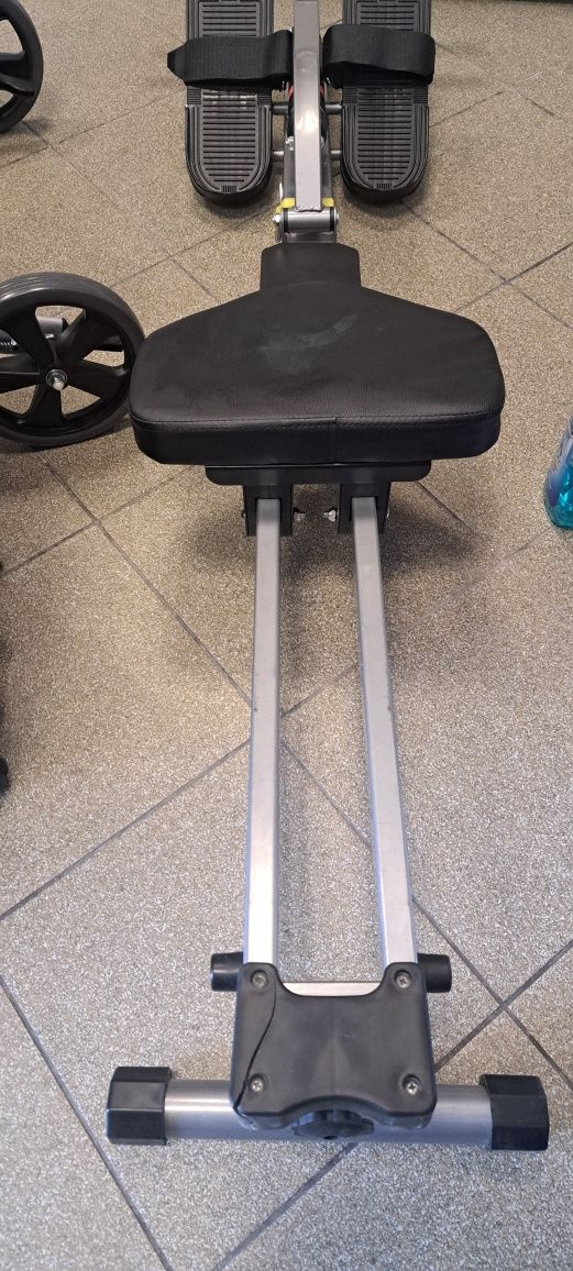 Wioślarz magnetyczny ergonometr STRIALE SR-911