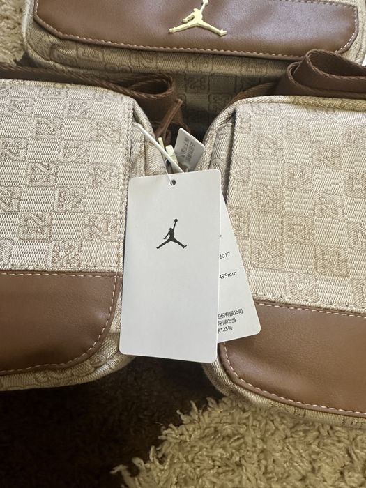 Сумка Air Jordan Monogram Crossbody | Nike, найк, джордан месенджер