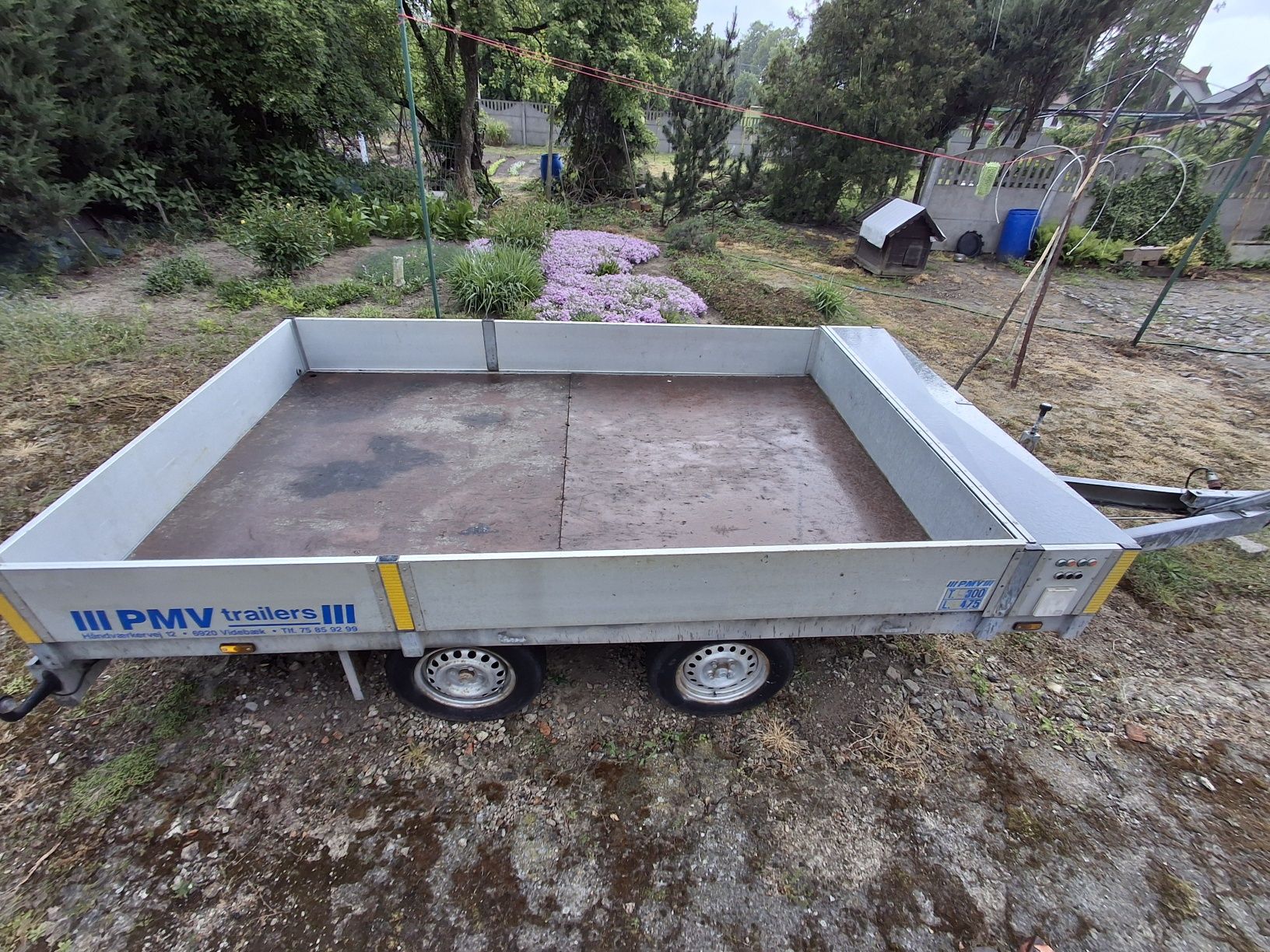 Przyczepa dwuosiowa 3.5m / demontowane burty