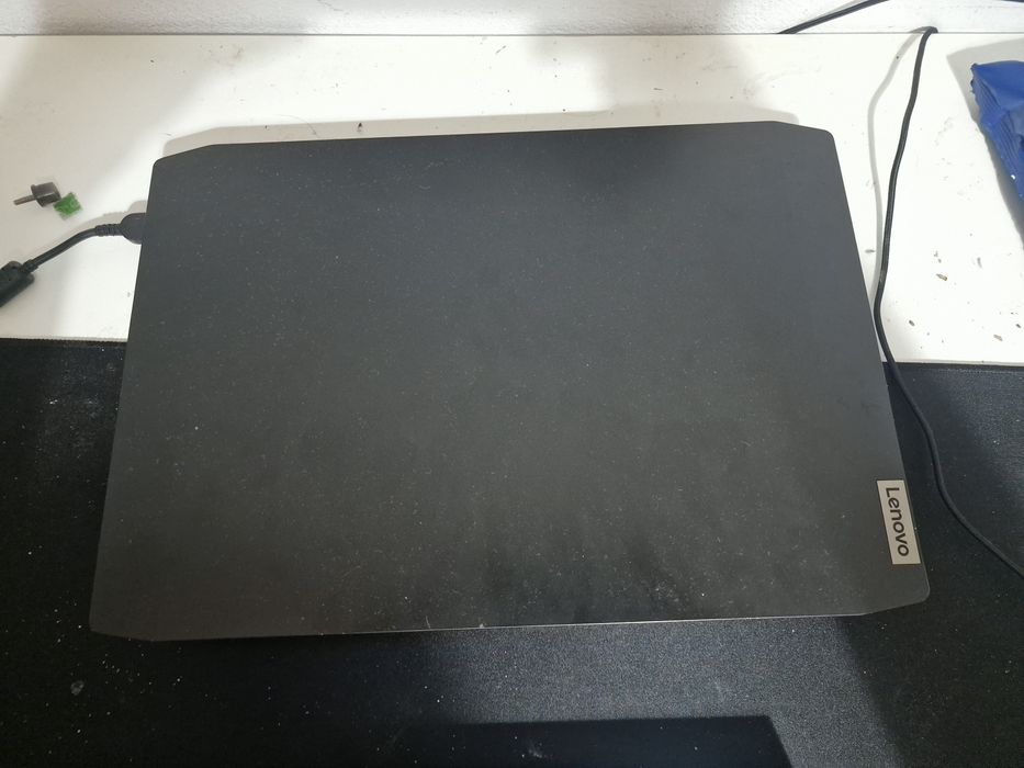 Lenovo IdeaPad Gaming 3 15ARH05 – Ryzen 5 / GTX 1650 / 16GB RAM / 500G