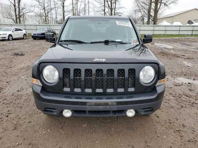 Jeep Patriot 2013 року