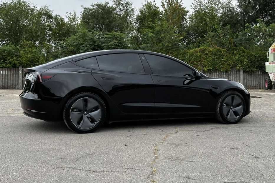 Продам Tesla Model 3 Perfomance 2019