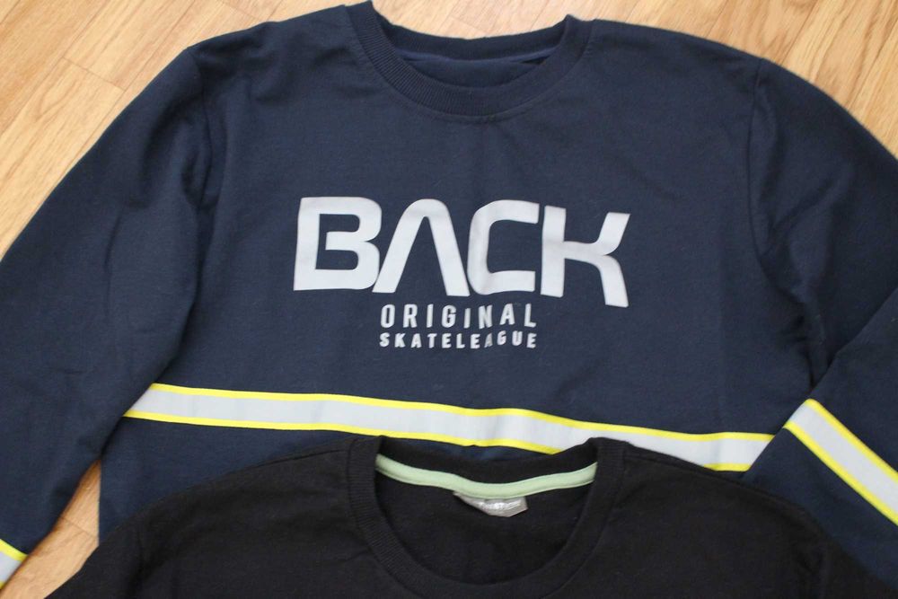 Trzy bluzy chłopięce w rozmiarze 158-164 i grube skarpety