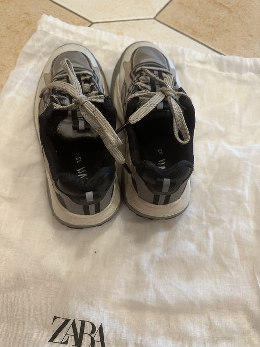 Продам кросівки ZARA 33