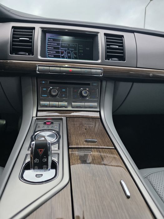 Jaguar XF 2.7 V6 Diesel Premium Luxury 2008