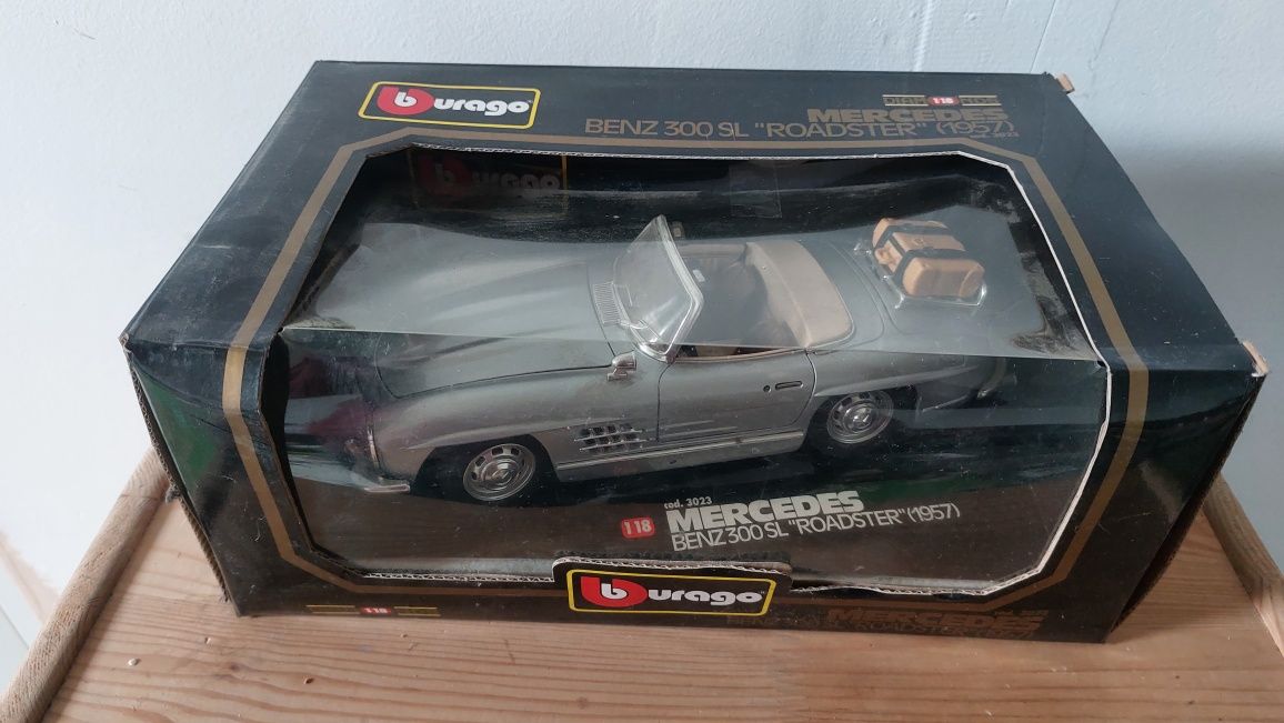 Mercedes benz 300 SL Roadster 1957 Bburago 1:18