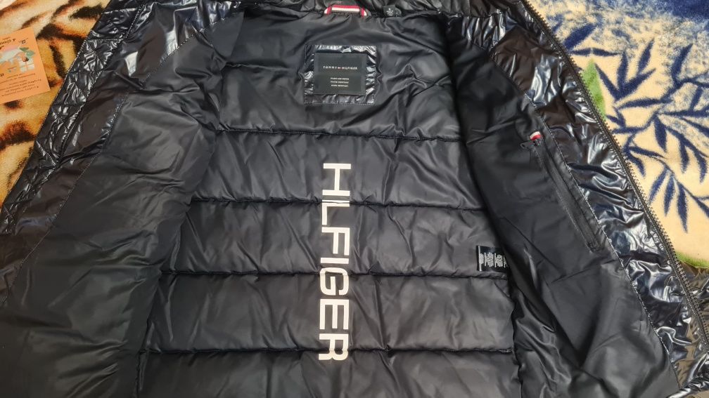 Куртка зимова демісезонна чоловіча Tommy Hilfiger розмір S