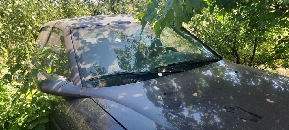 Двері  Opel vectra 1.6  рік  99