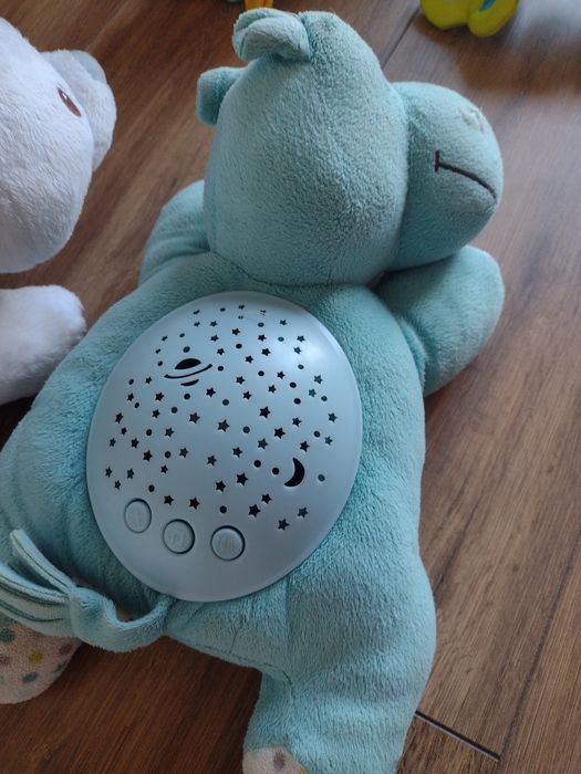 Karuzela, hipcio i miś